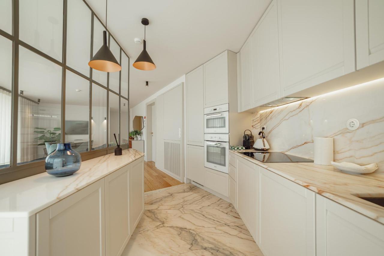 Downtown Penthouse With River View By Vacationy Porto Kültér fotó