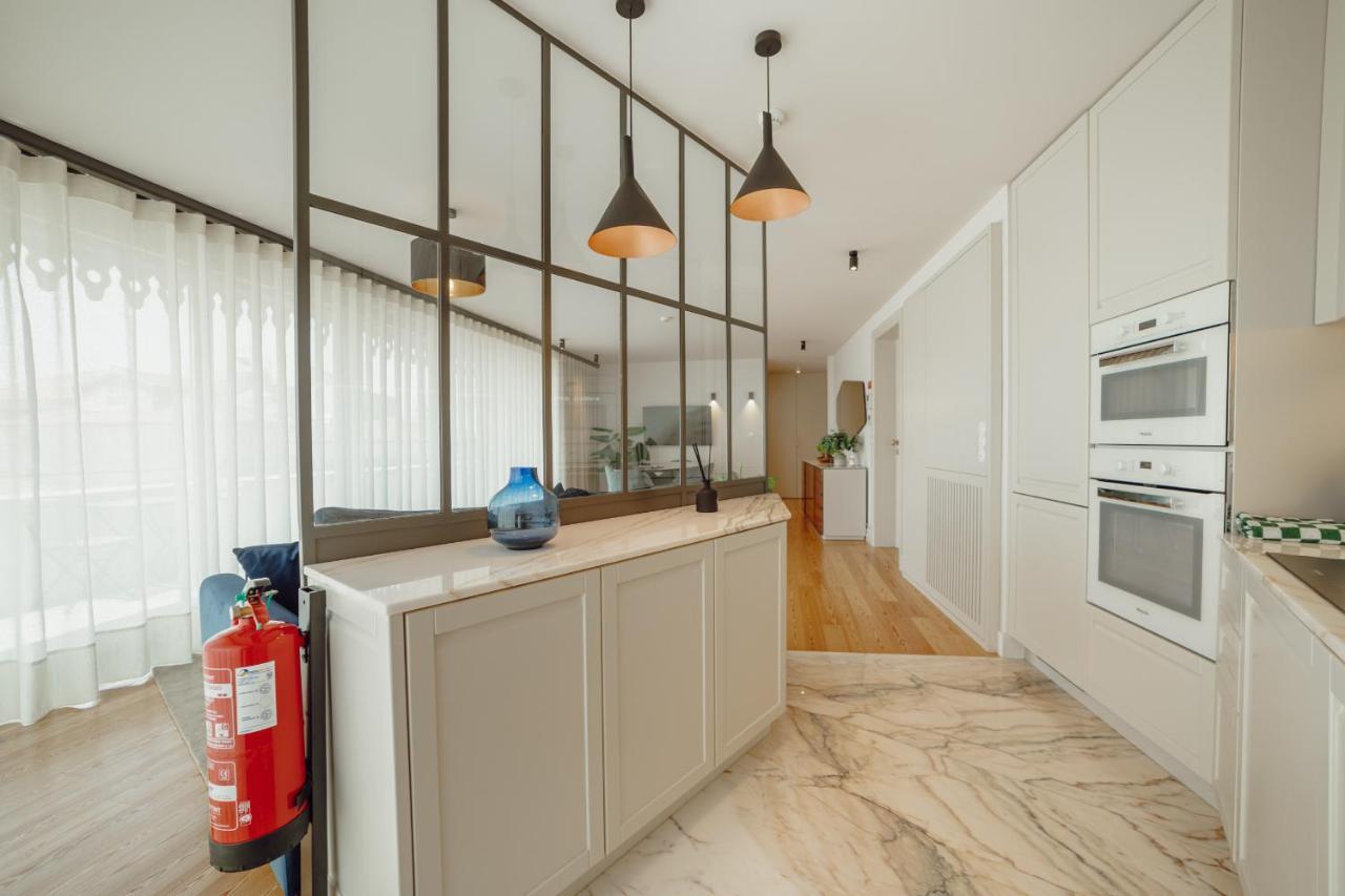 Downtown Penthouse With River View By Vacationy Porto Kültér fotó